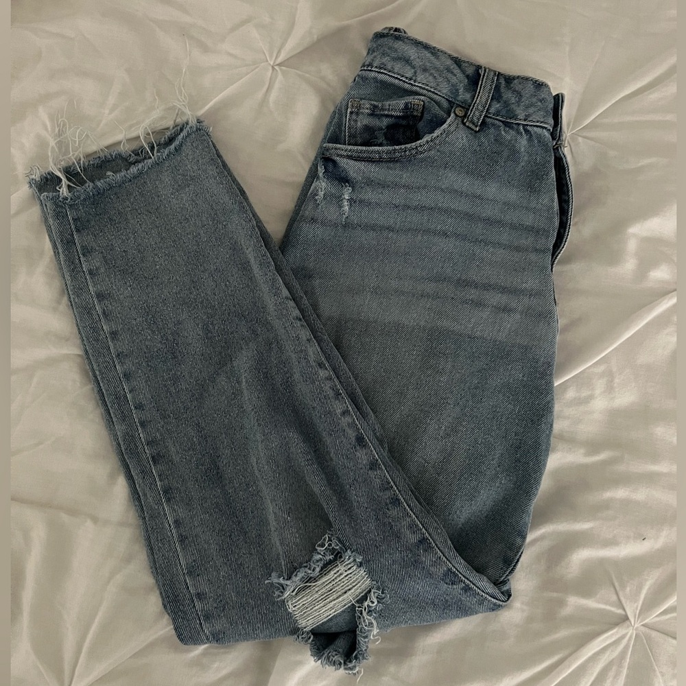 High Rise Mom Jean Size 9